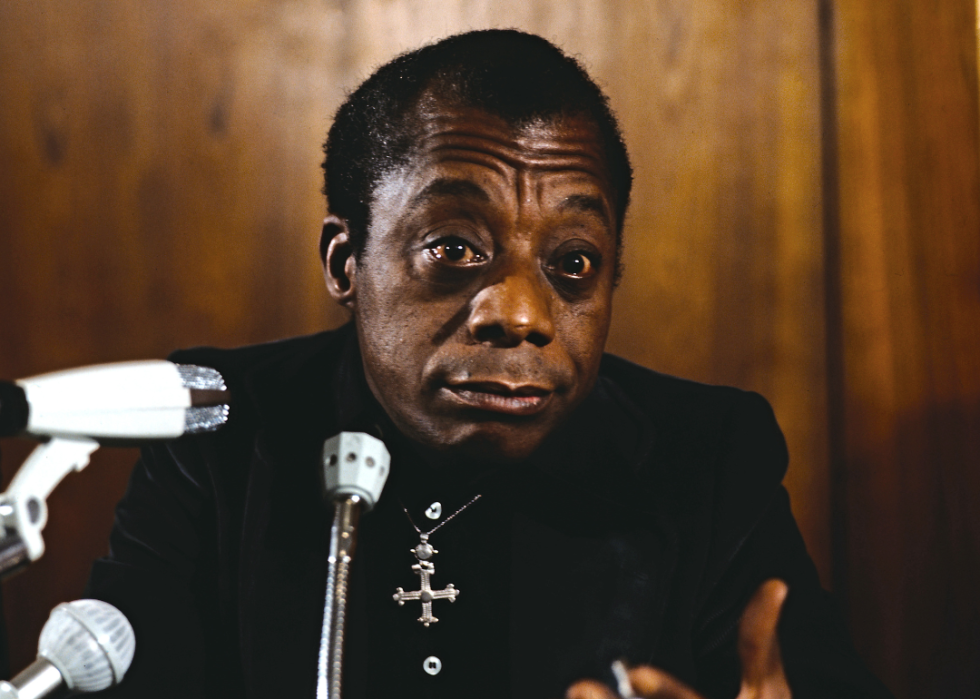 James Baldwin la un eveniment de presa.